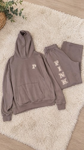 Pink victoria secret - pink,